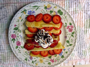 Rice Flour Crepes with Strawberries