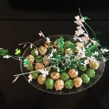 St. Patrick’s Day Rice Krispie Pearly Bites